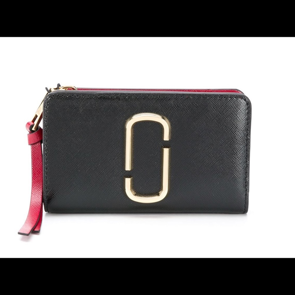 Marc Jacob’s The Snapshot wallet
